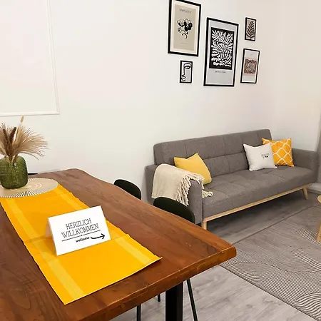 Moderne 3-zimmer-wohnung Mitten Im Zentrum Apartamento Neumünster