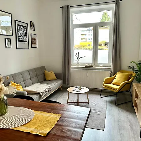 Moderne 3-zimmer-wohnung Mitten Im Zentrum Apartamento